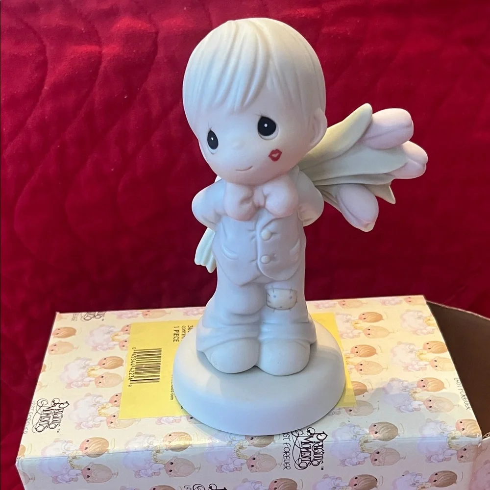 Precious Moments Pink and White Tulip Figurine